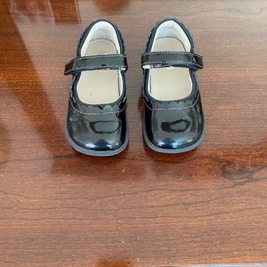 See Kai Run dress shoes toddler size 9
